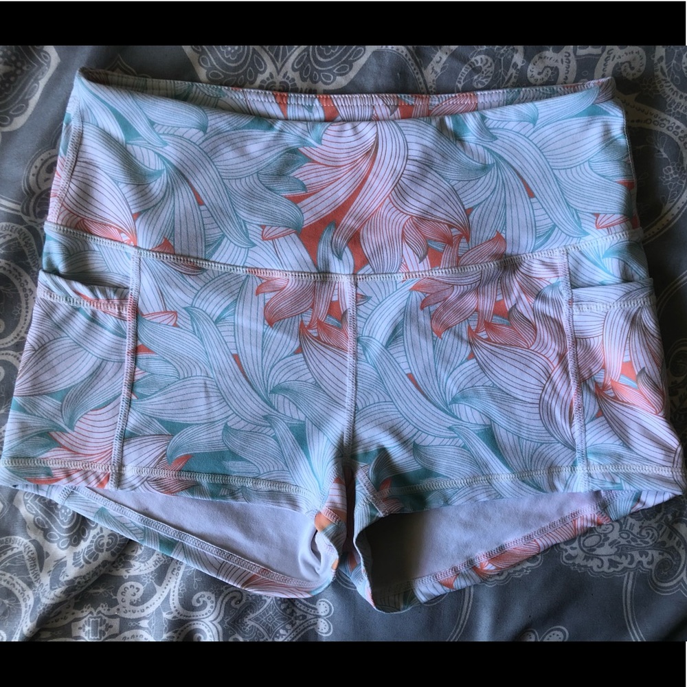 Buffbunny shorts